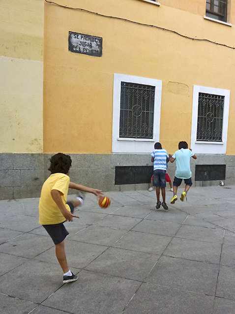 Praza do Dous de Maio, Madride (15-8-2014).