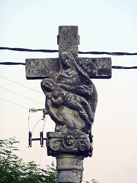 Detalle do cruceiro na parroquia de Alcabre (Vigo).